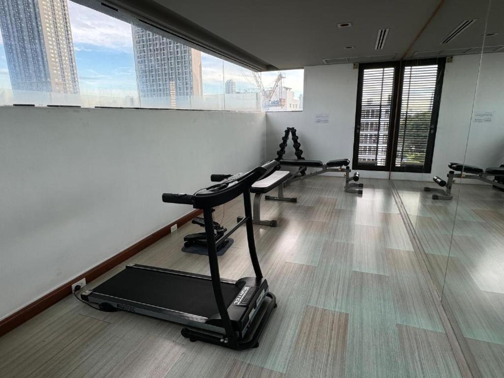 W8 Condo, Luxe 2 Bedroom Private Floor, Best Hip Central Bangkok Area, 5 Mins From Thonglo Bts Station المظهر الخارجي الصورة